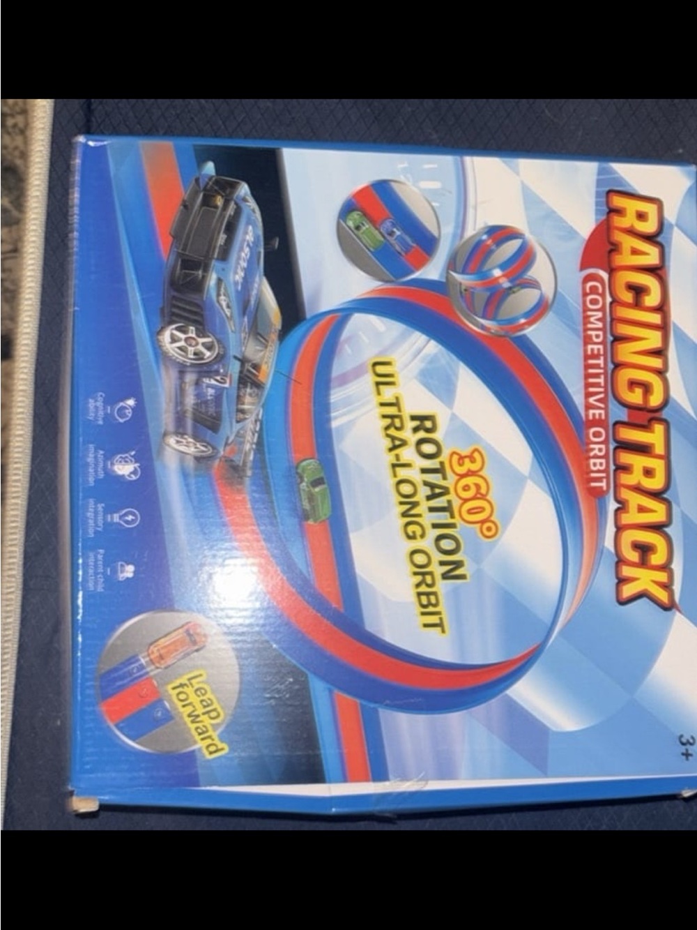 Racing Track 360° Rotation Ultra-Long Orbit - Blue & Red
